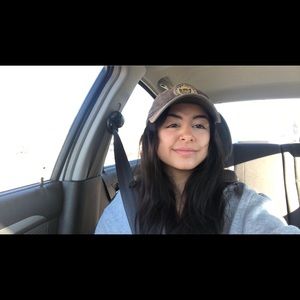 Meet your Posher, Ashlyn